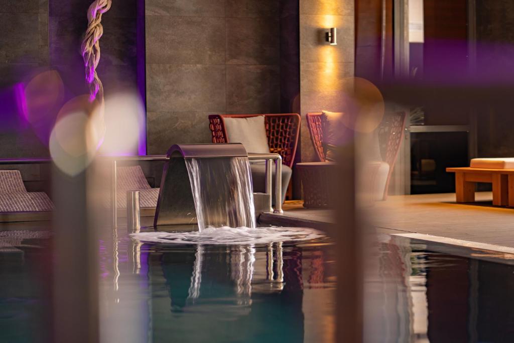 Bazén v ubytovaní Hotel Valle del Este alebo v jeho blízkosti