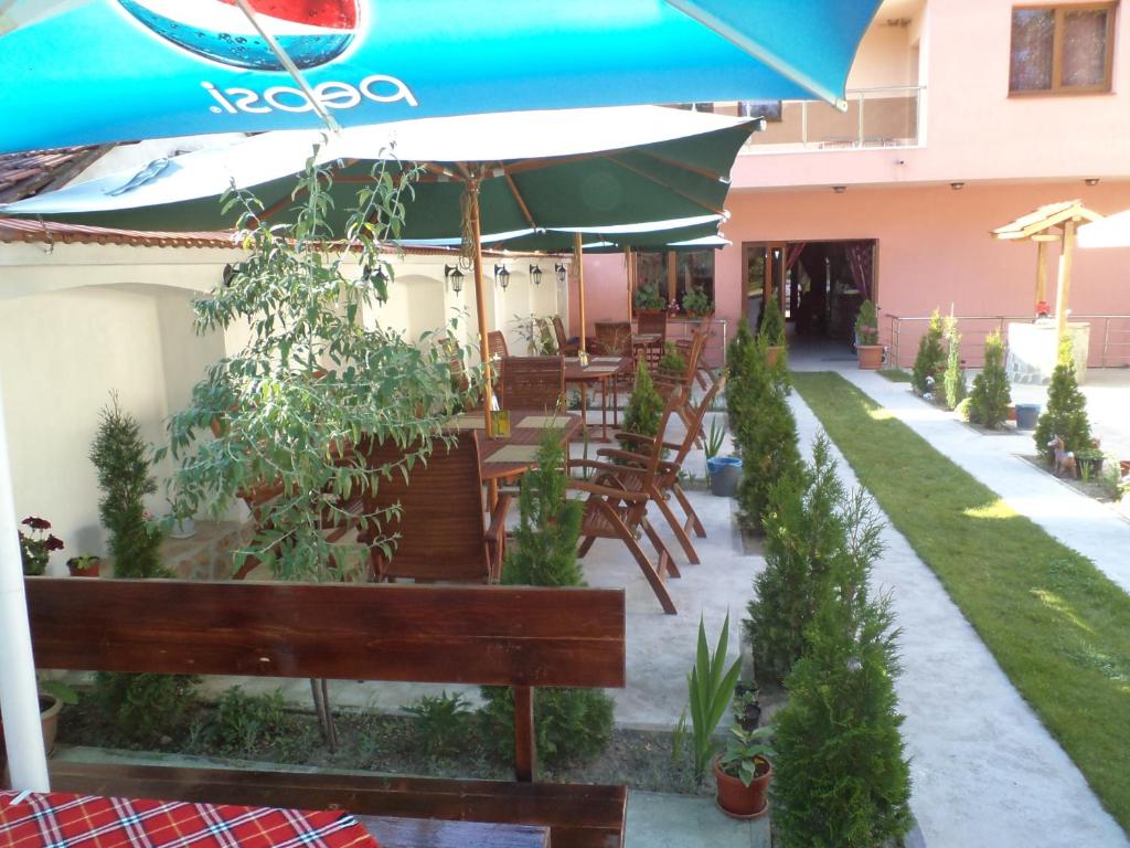 Zahrada ubytování Tzvetelina Palace Hotel