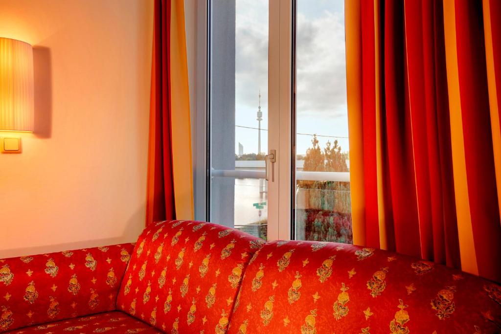 Strandhotel Alte Donau - 11