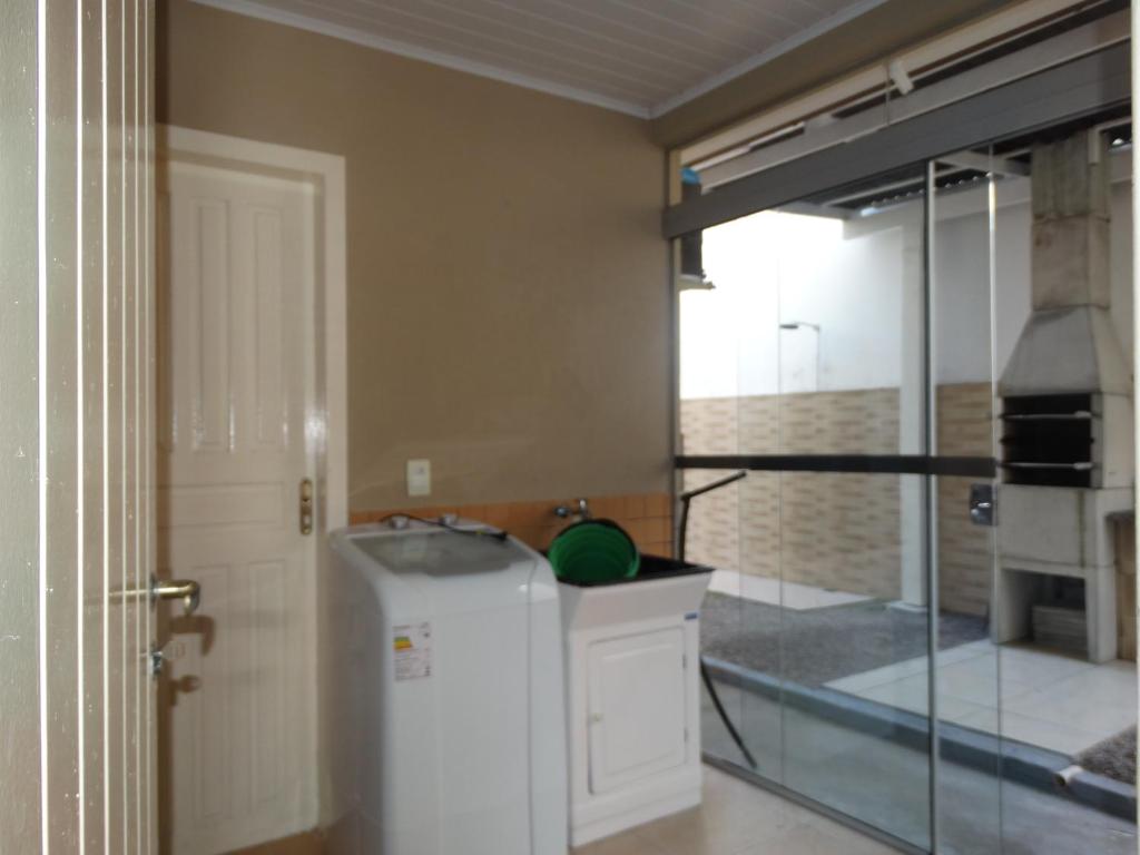  Casas 2D - 300m do Mar - Santinho (8-9)