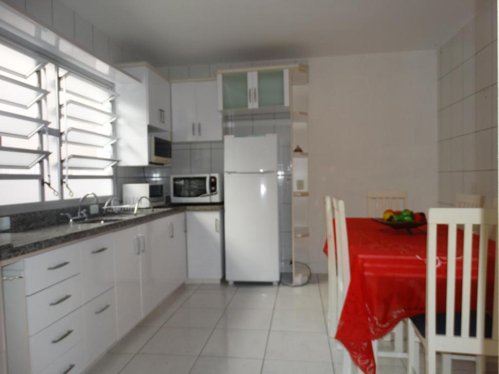  Casas 2D - 300m do Mar - Santinho (8-9)