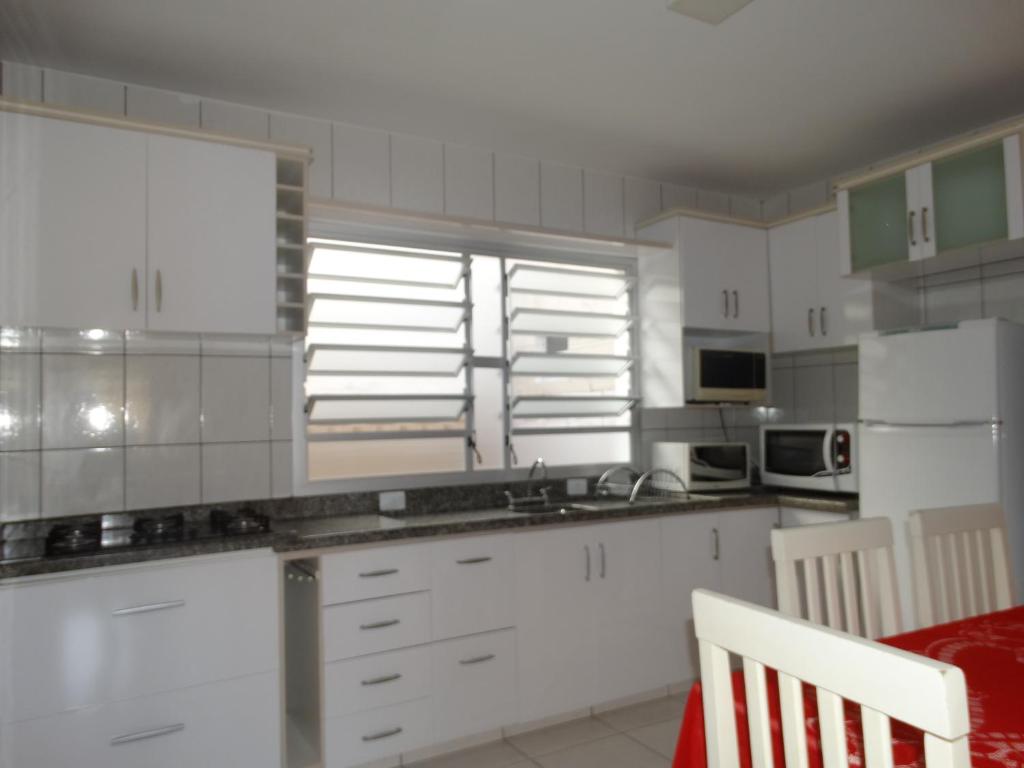  Casas 2D - 300m do Mar - Santinho (8-9)