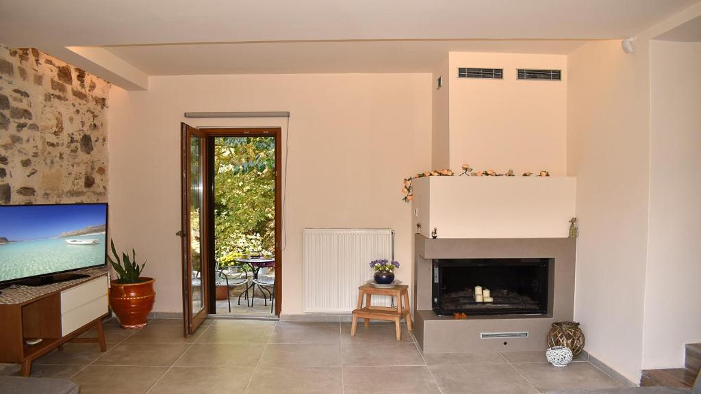 Telewizja i/lub zestaw kina domowego w obiekcie Platanus House