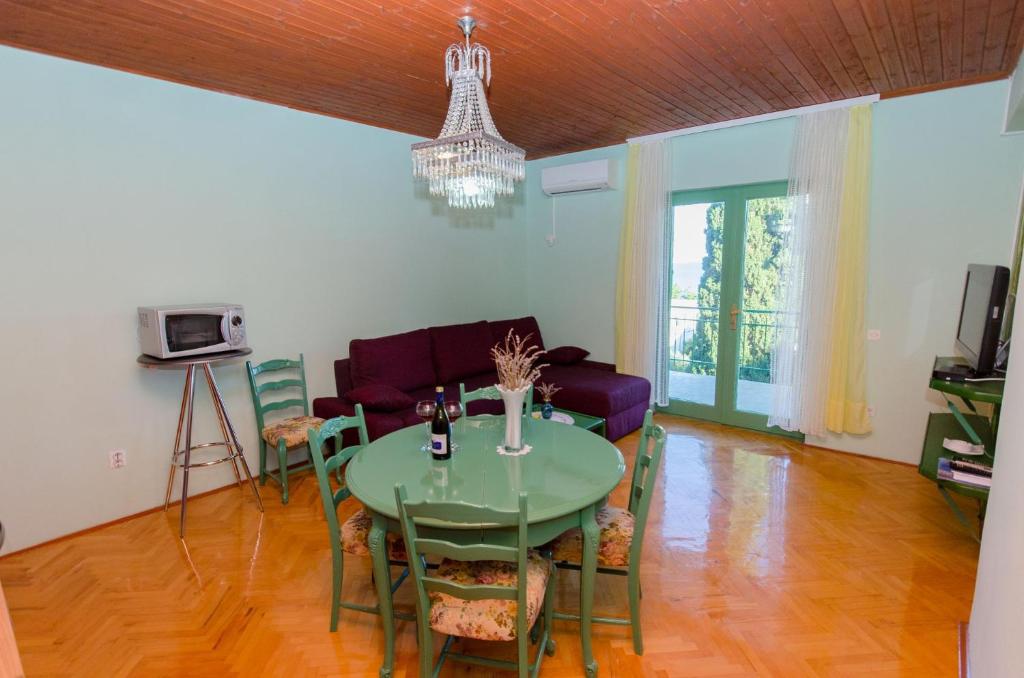 Fotografia z galérie ubytovania Apartments Vinko - 80 m from beach v Trogiri