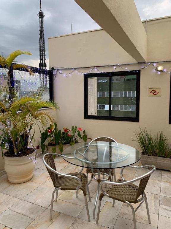  Flat Rua Bela Cintra 1356