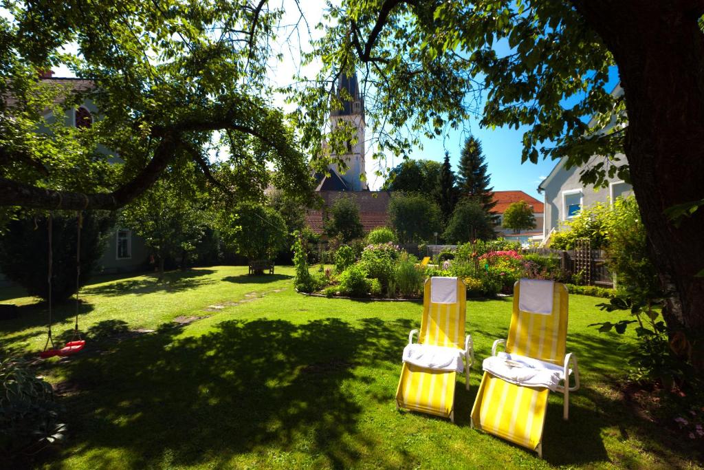 Zahrada ubytování Gasthof Bräuer - Familie Eibensteiner