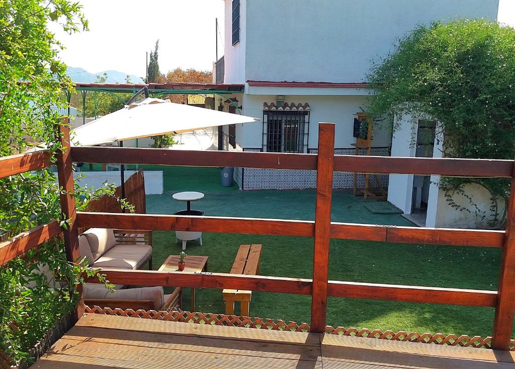 The swimming pool at or close to Casa Rural La Milla Verde