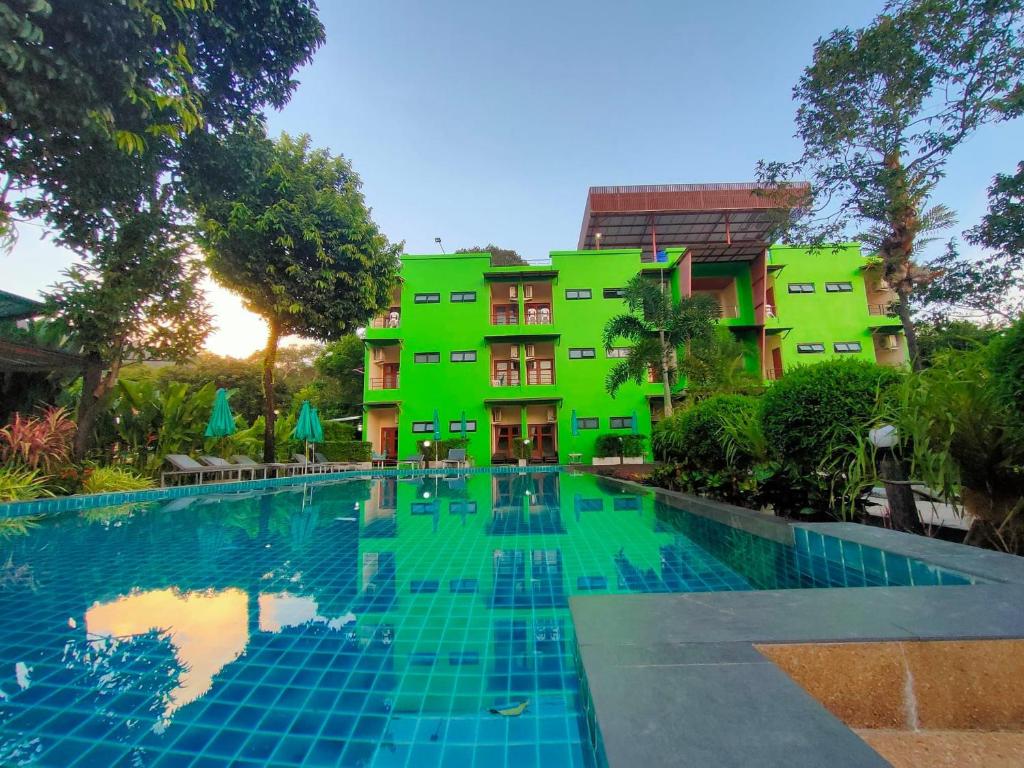 Morakot Lanta Resort - 1