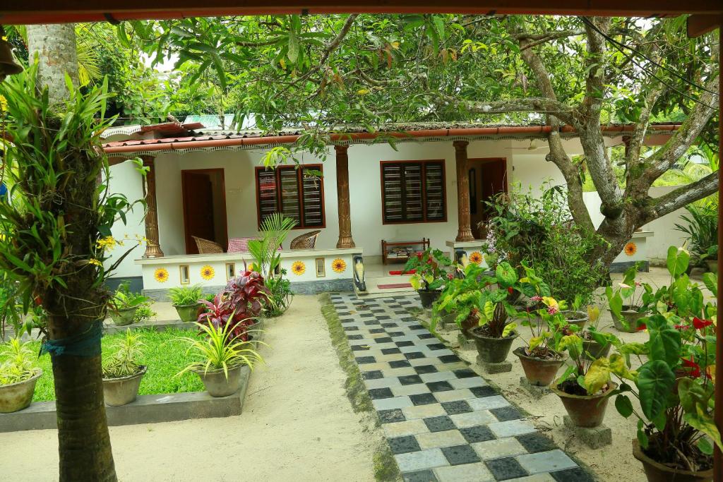 Zahrada ubytování Marari Nest Beach Homestay