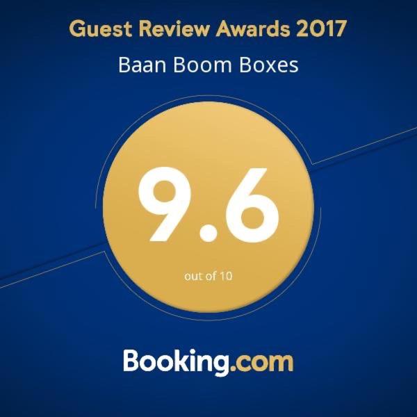 Certifikát, hodnocení, plakát nebo jiný dokument vystavený v ubytování Baan Boom Boxes Eco Friendly Resort