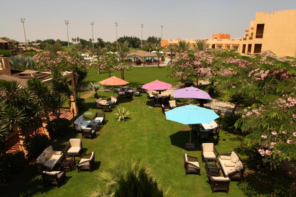 Swiss Inn Pyramids Golf Resort - 4