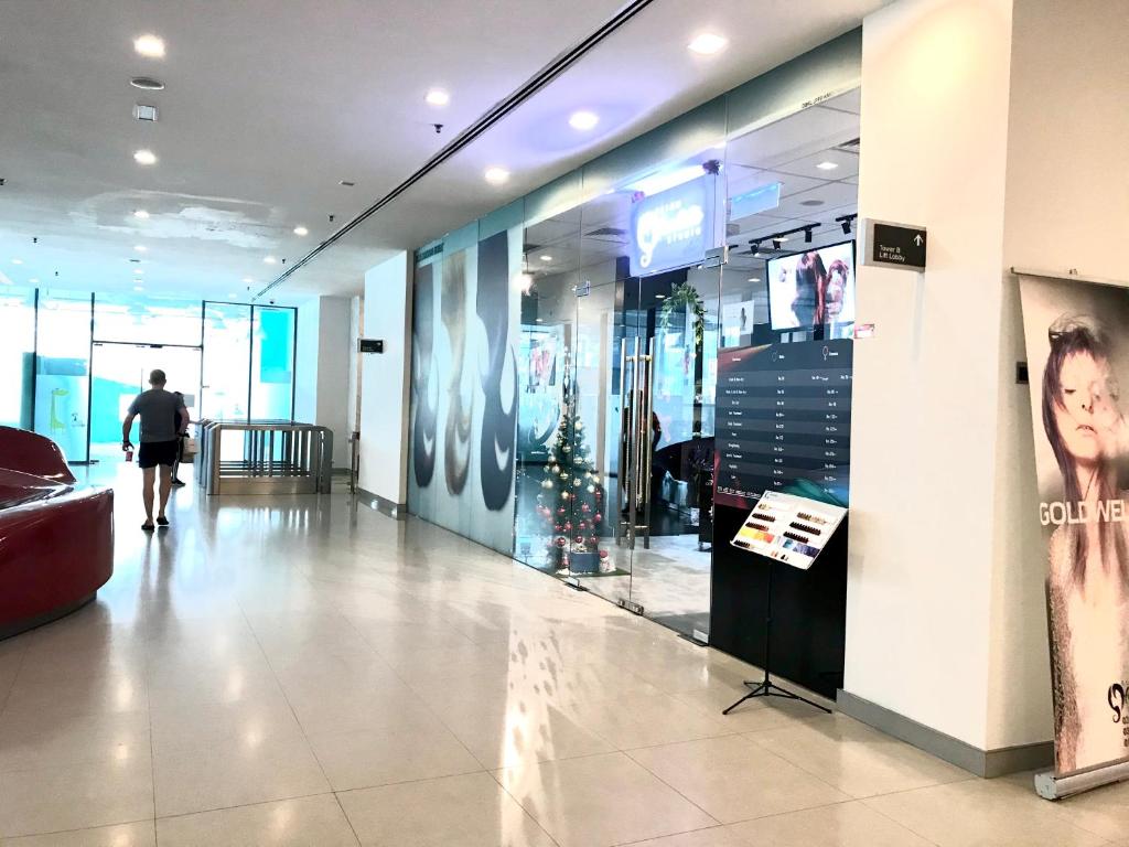 TV a/nebo společenská místnost v ubytování Mercu Summer Suites Bernice KLCC