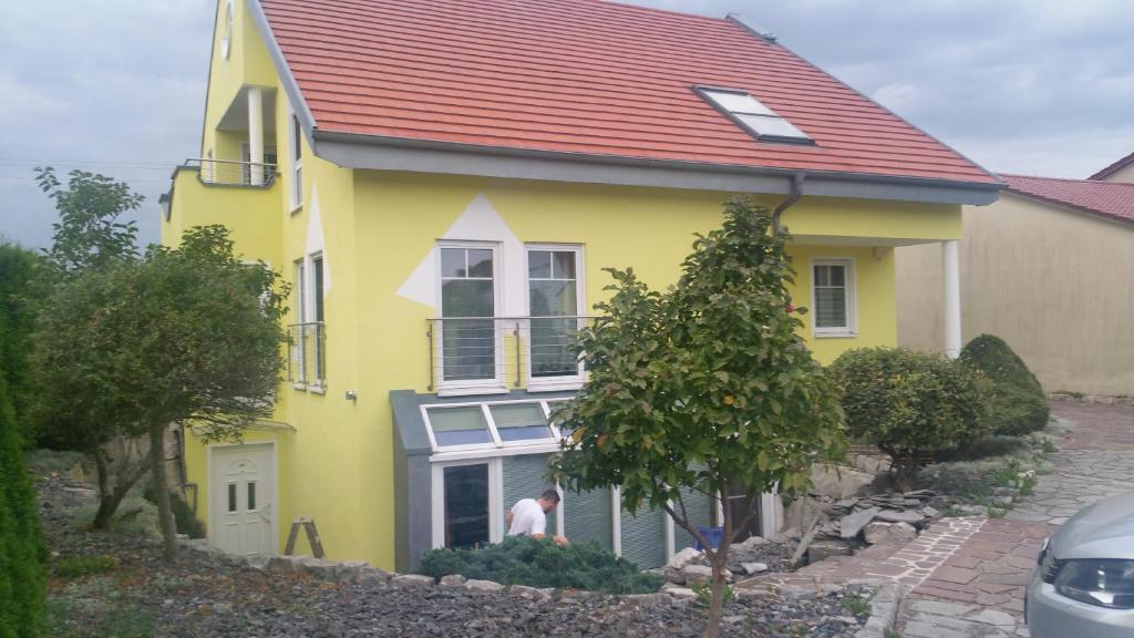 Moderne großzügige Villa 246 qm 8,5 Zimmer, offener Kamin bis zu 13 Schlafplätze - Villa De Tres Habitaciones