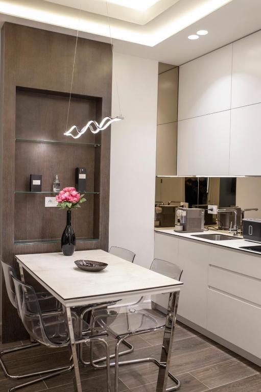Pupin Palace Apartments - One-Bedroom Apartment