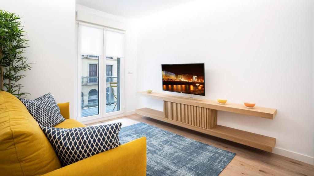 Concha Beach Terrace - SSHousing, San Sebastián – Updated ...