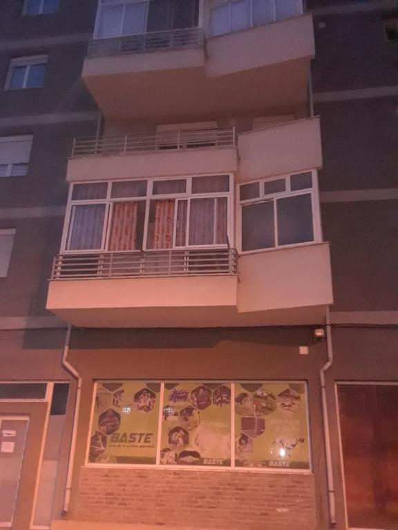 Petro apartment KORCE - Imazhi 1