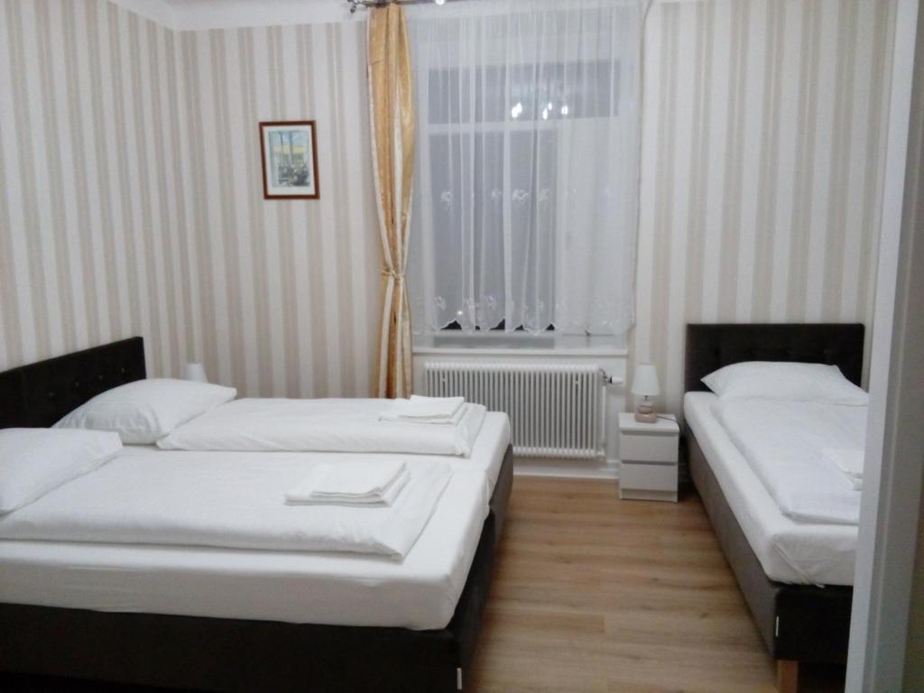Postel nebo postele na pokoji v ubytování Liahof