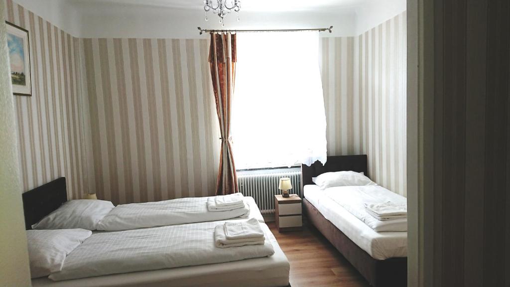 Postel nebo postele na pokoji v ubytování Liahof