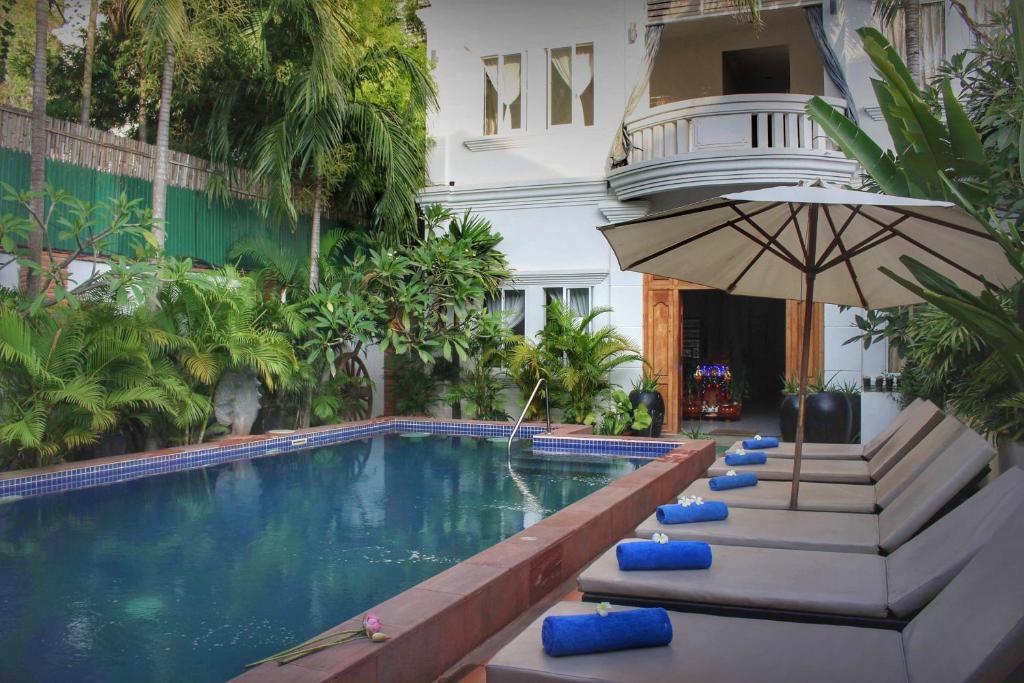 Bazén v ubytování Villa Um Theara, Siem Reap nebo v jeho okolí