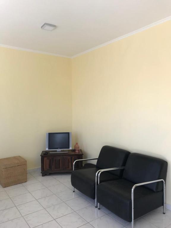  Apartamento 2 quartos / 2 quadras da praia