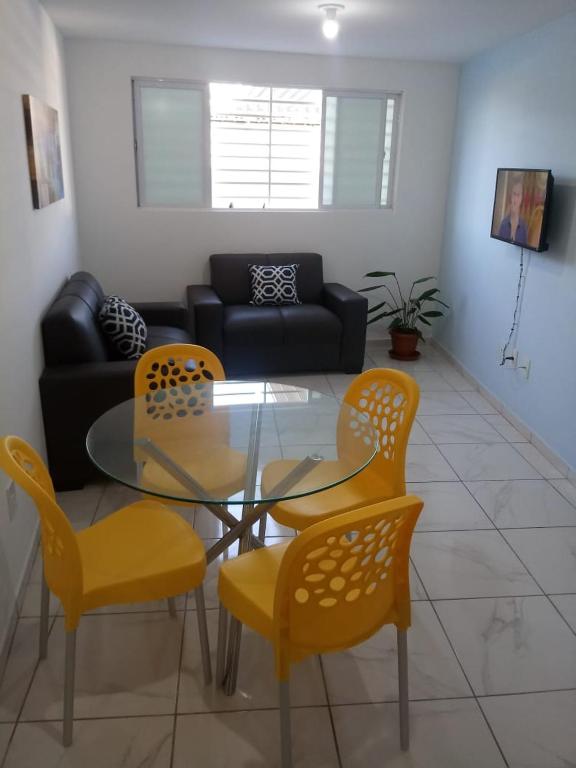  Apartamento térreo para 4 pessoas na praia do Poço-PB