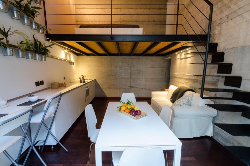Pietranera Apartments - Apartment With Terrace