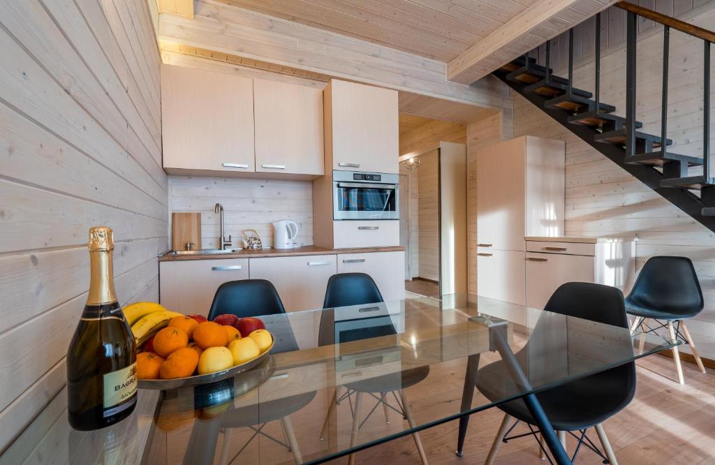 Kuchyň nebo kuchyňský kout v ubytování GVC 3-room 422 New Gudauri