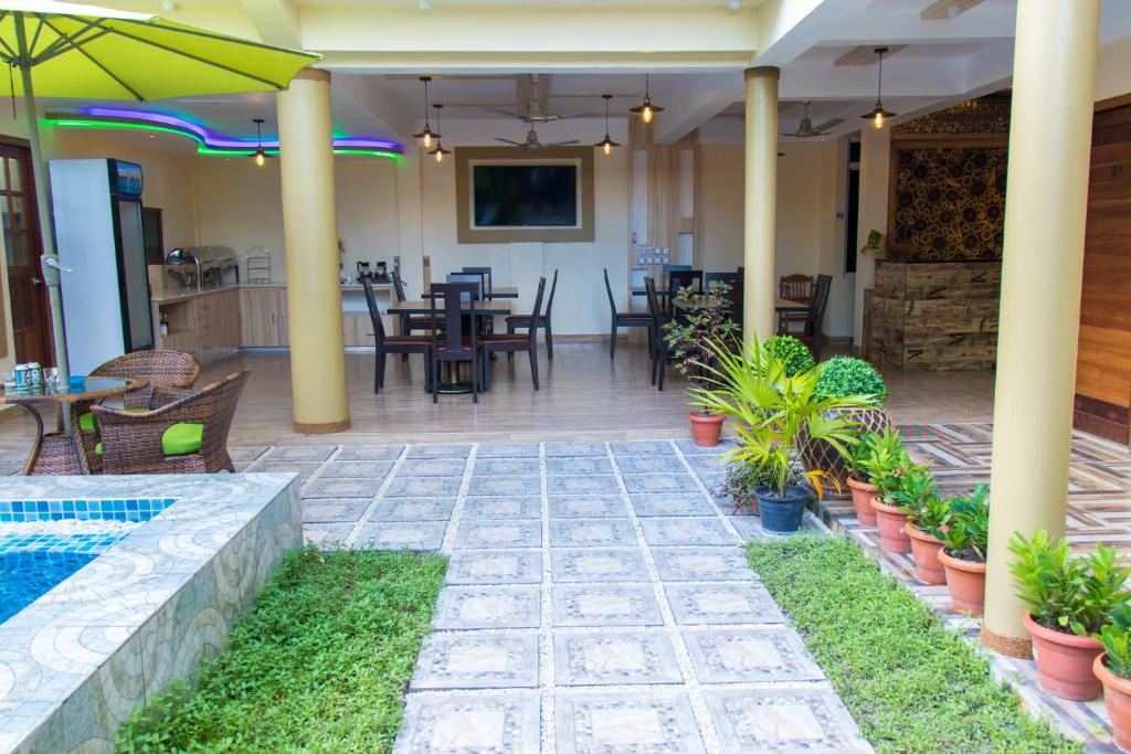 Patio nebo venkovní prostory v ubytování Rosy Villa Hotel