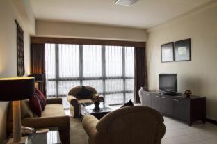 TV a/nebo společenská místnost v ubytování Verwood Hotel and Serviced Residence
