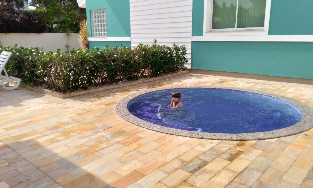  Linda Casa de Condomínio com piscina