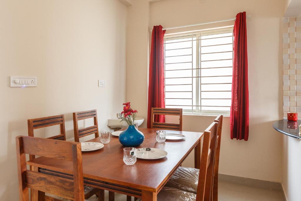 Fotografie z fotogalerie ubytování Misty Meridian Serviced Apartments v destinaci Bengalúr