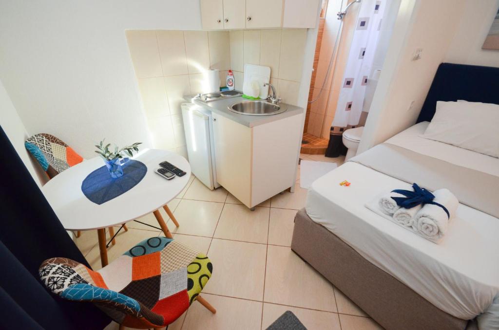 Una cama o camas en una habitación de Tea