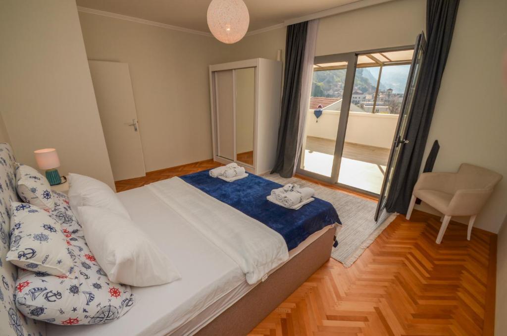 Una cama o camas en una habitación de Tea