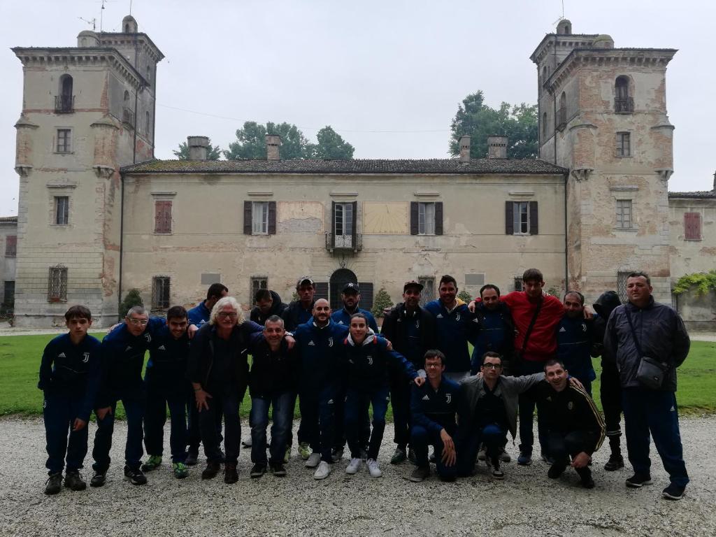 Goście zatrzymujący się w obiekcie Ostello Castello Mina Della Scala
