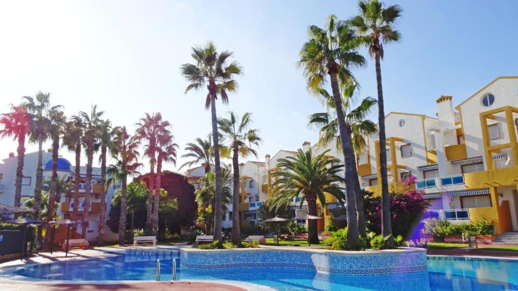 PALMERAS EN LA PLAYA - Beach House in Oliva, Oliva ...