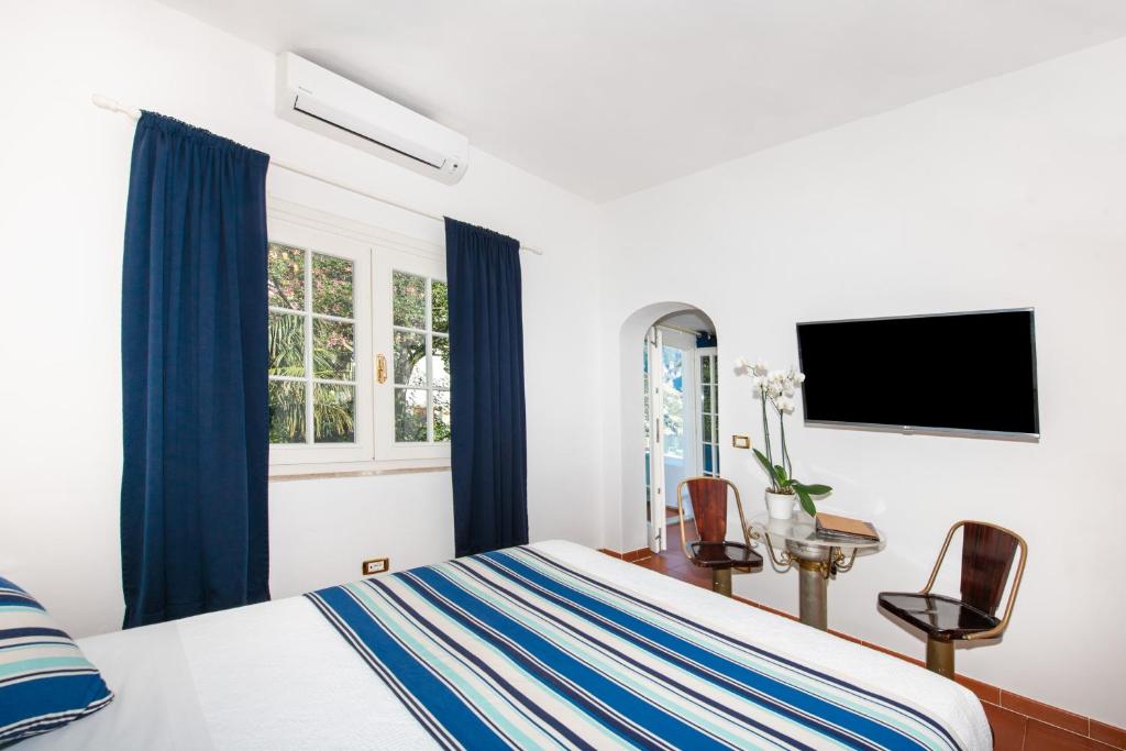 La Casa di Peppe - Double Room With Balcony And Sea View