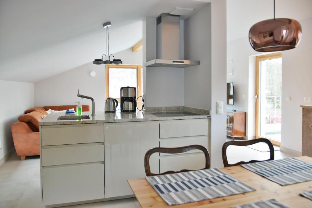 Kuchyň nebo kuchyňský kout v ubytování Ferienwohnung Sonne