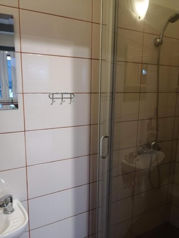 Eldom-Noclegi Pracownicze Daleka 12 - Chambre Lits Jumeaux Avec Salle De Bains Privative