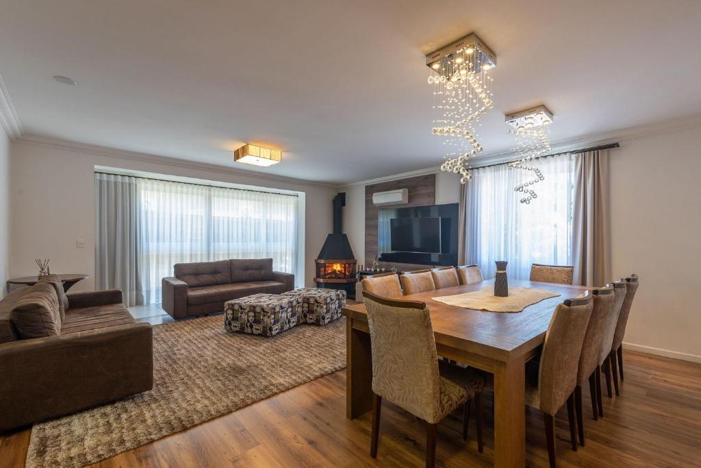 Luxuoso Apartamento no Coração de Gramado  Luxuoso Apartamento no Coração de Gramado