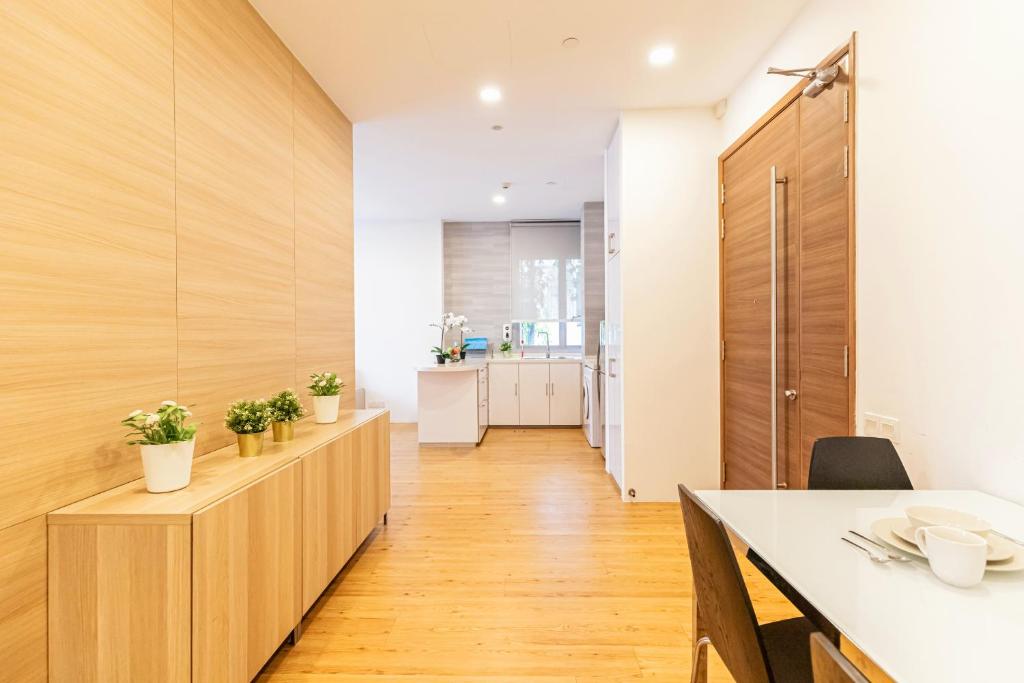 Thanksgiving Serviced Residence - Two-Bedroom Apartment