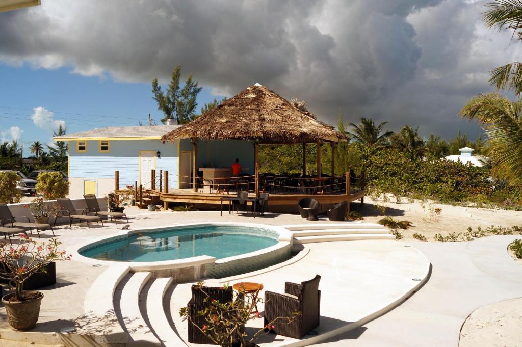 Paradise Bay Bahamas photo