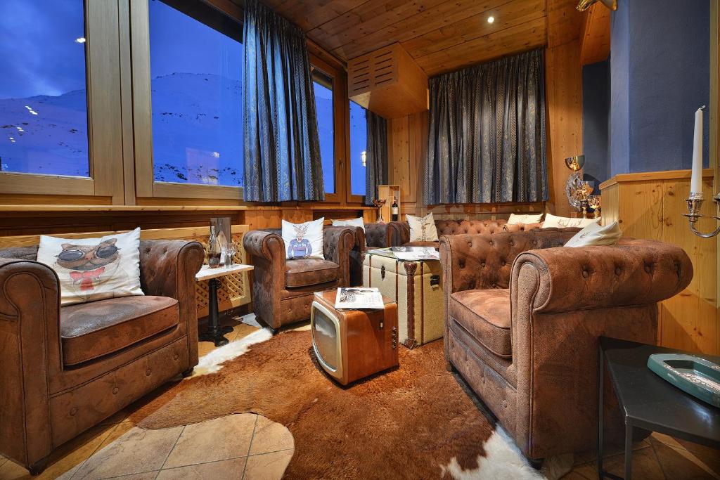 Posedenie v ubytovaní Hotel Interalpen