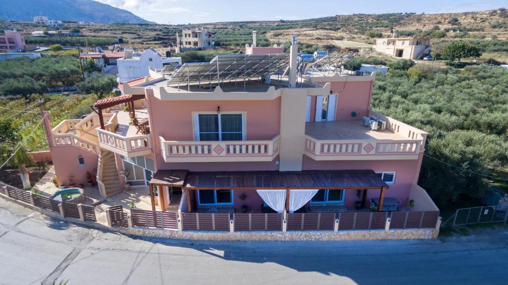 Nespecifikovaný výhled na hory nebo výhled na hory při pohledu z apartmánu