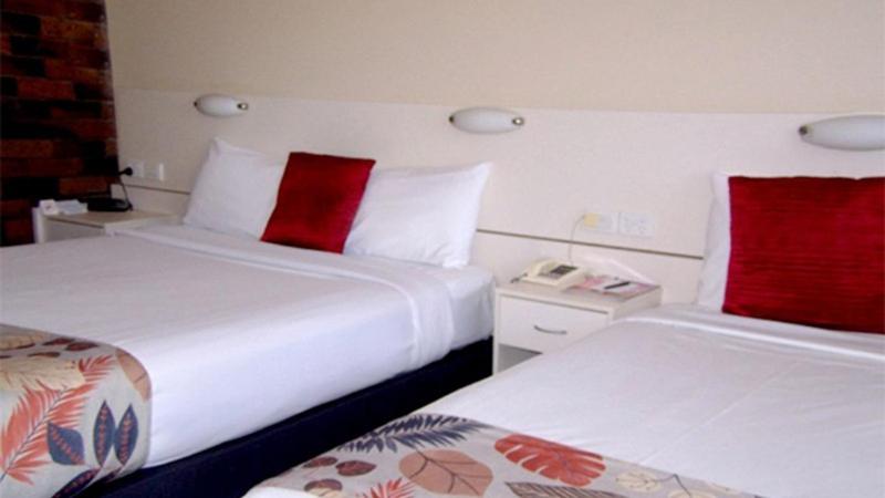 Postel nebo postele na pokoji v ubytování Best Western Parkside Motor Inn