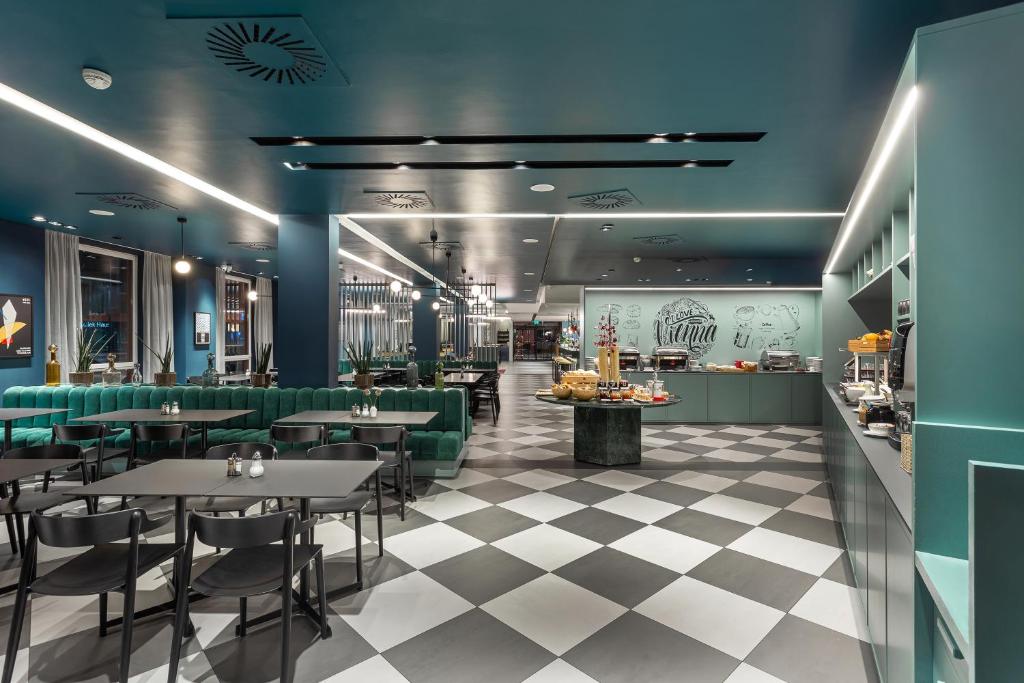 Premier Inn Wien City Hauptbahnhof - Resim 22