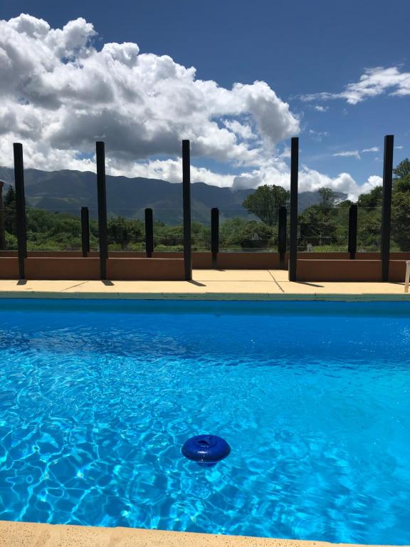Bazén v ubytování Descanso de las Piedras nebo v jeho okolí