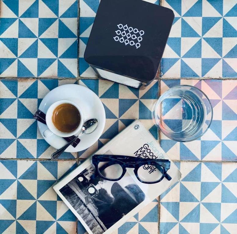 Welcome in the cozy blue nest pedestrian Menton - Appartement De Studio