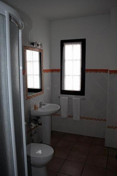 Kúpeľňa v ubytovaní Apartamentos Rurales Sierra de Béjar