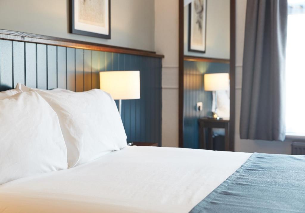 The Spyglass & Kettle by Greene King Inns - Double Room