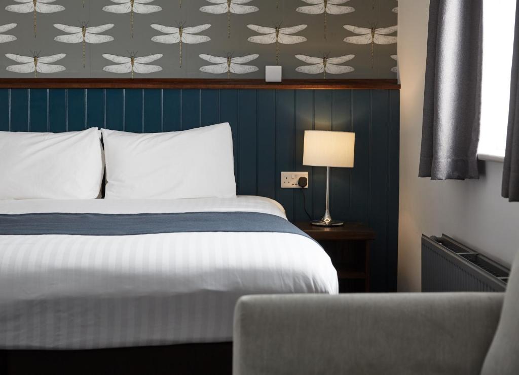 The Spyglass & Kettle by Greene King Inns - Resim 6